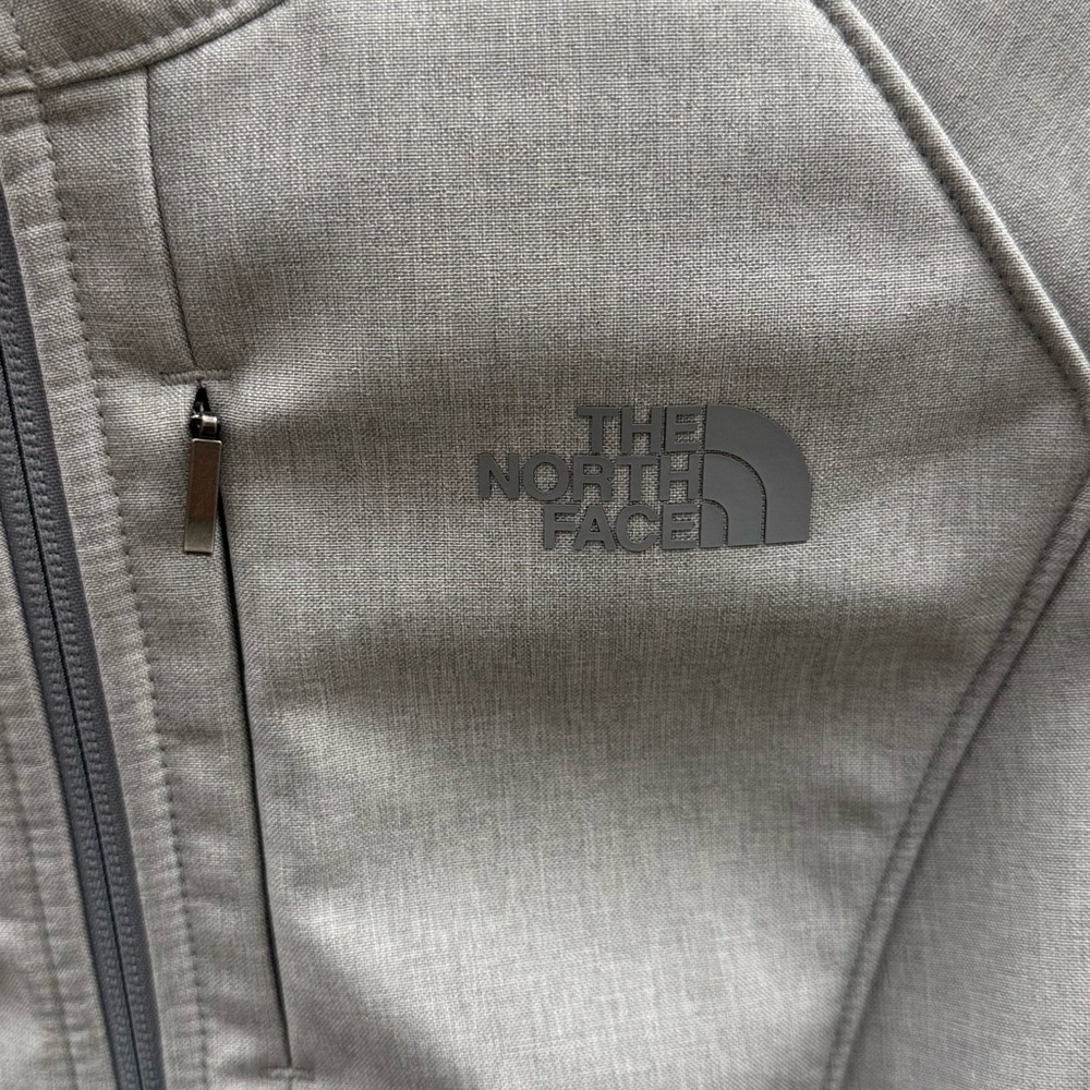 The North Face Women’s Apex Bionic Softshell Jacket – Gray - Picture 2 of 12